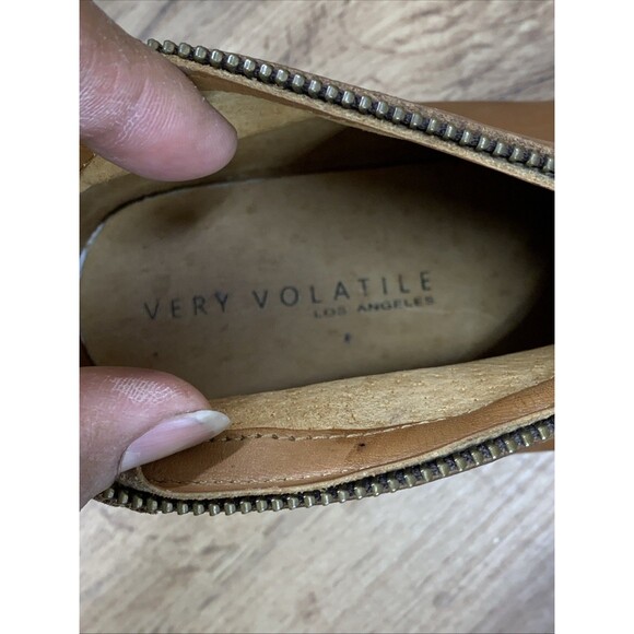 Very Volatile Sofia Ankle Boots Biker Bootie Full Zip Ankle Wmns 8 Brown Leather - Picture 16 of 16